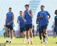 英格兰队守门员技艺精湛,成为关注焦点的球员