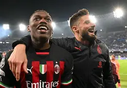 阿森纳击败拜仁慕尼黑,闯入欧联杯半决赛(未能杀进欧冠, 阿森纳已经降低了欧联杯的球票价格) 阿森纳击败拜仁慕尼黑,闯入欧联杯半决赛(未能杀进欧冠, 阿森纳已经降低了欧联杯的球票价格)